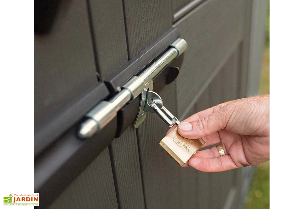 Lifetime Abri De Jardin En Polyéthylène Imitation Bois Et Acier Inox 4,5 M² 5 Lifetime Abri De Jardin En Polyéthylène Imitation Bois Et Acier Inox 4,5 M² – Image 5