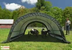 Abri Souple Pour Animaux En Polyéthylène 7,8 M² 8 Abri Souple Pour Animaux En Polyéthylène 7,8 M² -Promos Jardin Garage Magasin abri souple animaux polyethylene vert 7m2