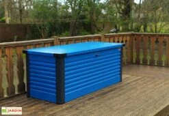 Coffre De Rangement Design En Métal PatioBox 135x78,5x72cm (4 Coloris) -Promos Jardin Garage Magasin coffre rangement jardin metal acier galvanise trimetals patiobox s 4 2