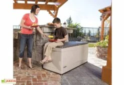 Coffre De Rangement Intérieur/Extérieur En Polyéthylène 492L Lifetime (152x61x67cm) -Promos Jardin Garage Magasin coffre resine lifetime 60012 2