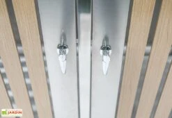 Cache Poubelle Extérieur Double Inox Imitation Bois – 2x 240 Litres -Promos Jardin Garage Magasin detail poignee cache poubelle westmann wmhhwtc 51