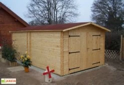 Garage En Bois D’Épicéa Brut 20 M²